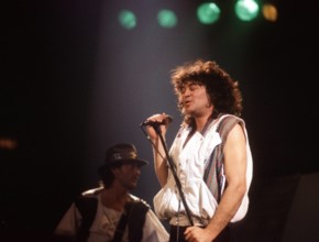 1/ Konzert 87: Deep Purple, Sänger: Ian Gillan, voc, Mikro, lockige Haare, Rock, Hard Rock, Heavy Metal, Musik, *** 1 co