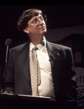Bill Gates bei einer Vorführung von Windows 95 auf der Cebit Computer PC bei einer Vorführung von Windows 95 auf der Ce