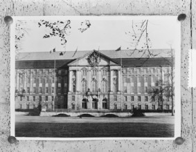 Anefo photo collection. VM building. Kammerighter in Berlin-Schoneberg. Seat of the Allied Control Council for Germany a