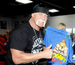 **FILE PHOTO** Hulk Hogan Reportedly Can t Feel Lower Body following Back Surgery. NEW YORK, NY - April 2: Hulk Hogan op