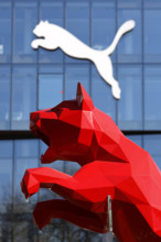 Die Frankreich-Zentrale von Puma auf dem alten Messegelände in Straßburg. Puma ist ein börsennotierter deutscher Herstel