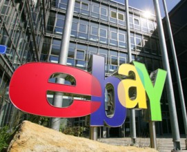 ebay Copyright: IMAGO. Herrmann 05.09.2004 Thema: Ebay Zentrale in Deutschland Drei Linden bei Berlin Logo, *** ebay Cop