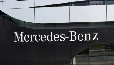 20.02.2025,
Deutschland, NRW,
Autohersteller, Mercedes-Benz,
Ein Gewinneinbruch in China sorgt für massive Umsatzrückgänge bei Mercedes Benz, der Autobauer reagiert mit Sparprogrammen,
Mercedes Sc...