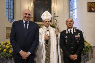 ITALY - POPE LEO XIV CELEBRATES MASS OMSODE BUILDING OF THE HISTORIC CASTHE GANDOLFO CARBINIERI COMPANY IN CASTEL GANDOLFO  - 2025/7/15