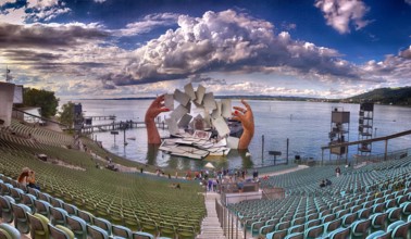 19.08.2017, Österreich, Bregenz am Bodensee, die Seebühne der Bregenzer Festspiele, Bühnenbild im See für die Oper Carm