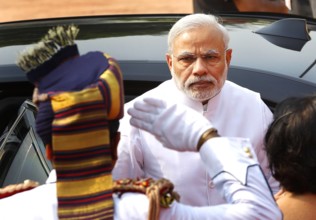 NEW DELHI, INDIA - JUNE 19: Prime Minister Narendra Modi arrives at Rashtrapati Bhawan forecourt for the ceremonial rec