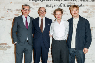 Nominiertenabend des Deutschen Filmpreises Lola 2023 Malte Grunert, Edward Berger, Felix Kammerer und Albrecht Schuch be