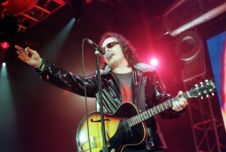 27/ Konzert 99: Zucchero, Adelmo Fornaciari, italienischer Rockstar, Musik, Sänger, Songschreiber, Meister der Italo-Bal