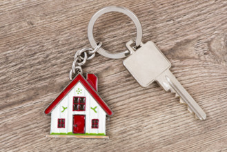Haustürschlüssel und Wohnungsschlüssel