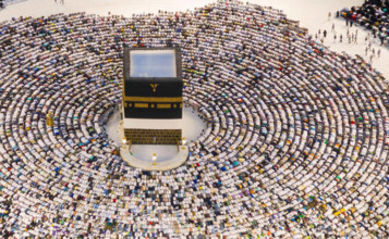 The Muslim hasty pilgrims perform the farewell tawaf around Kaaba, the holiest site in Islam