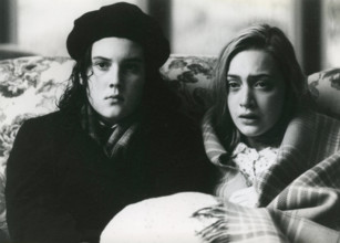 Actress Melanie Lynskey and Kate Winslet in the movie Heavenly Creatures, USA 1994 PUBLICATIONxNOTxINxITA