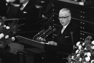 Bundespräsident Gustav Heinemann (Deutschland/SPD) hält seine Antrittsrede im Deutschen Bundestag in Bonn