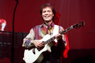 Bildnummer: 50100601  Datum: 08.12.1994  Copyright: imago/Scherf
Sänger Cliff Richard (GBR),