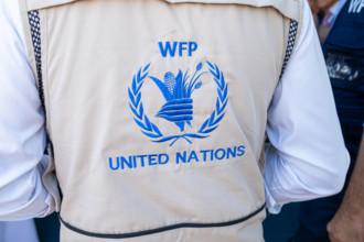 UN World Food Programme Hub in Dubai Vereinigtes Arabisches Emirat, Dubai South am 10.12.2023: Die Rückseite einer WFP W