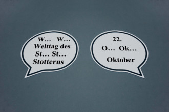 Sprechblasen und stottern Sprechblasen und stottern, 06.10.2019, Borkwalde, Brandenburg, In Sprechblasen stehen Texte z