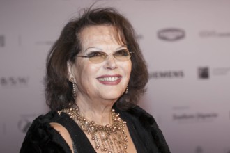 Bildnummer: 58891401  Datum: 06.12.2012  Copyright: imago/Lumma Foto
Claudia Cardinale Verleihung