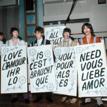 THE BEATLES Paul McCartney John Lennon Ringo Starr George Harrison präsentieren den Song Al