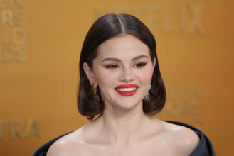 31st Annual Screen Actors Guild Awards - Arrivals
