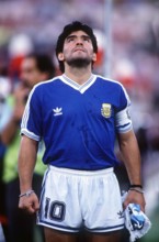 Diego Armando Maradona (Arg) before kick off. Argentina v West Germany. World Cup Final 1990. Rome. 8/7/90. PUBLICATION