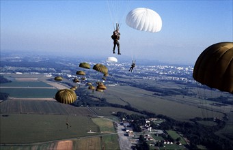 Army Parachutists France