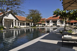 Laos, Aman resorts