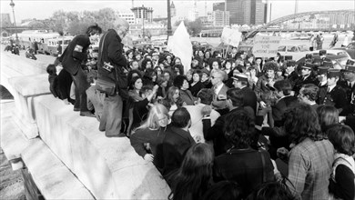 Manifestation pour la libéralisation de l'avortement, Paris, 1973