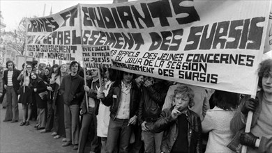 Manifestation étudiante et lycéenne contre la loi Debré, Paris, 1973