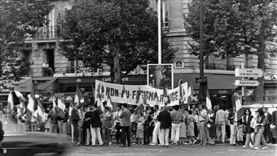 Manifestation anti-Gorbatchev, Paris, 1985