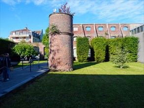 Roubaix, La Piscine - André Diligent Museum of Art and Industry