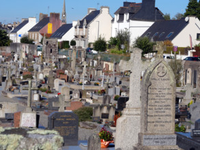 Cimetière de Trégunc (Finistère)