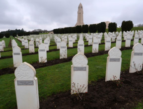 FRANCE-PREMIERE GUERRE MONDIALE-NECROPOLE