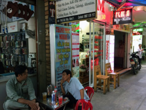 VIETNAM-TOURISME & COMMERCE