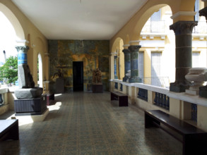 VIETNAM-CULTURE-MUSEE-PEINTURE