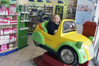 ILLUSTRATION SUR L'ENFANCE