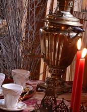 Dinner from the Deep North: samovar and cups