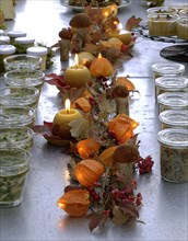 Repas forestier : Table d'automne décorée
