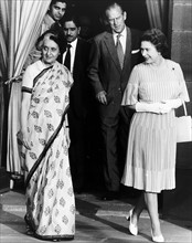La reine Elisabeth II avec Indira Gandhi