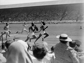 1948 Olympic Games 
Harrison wins the 100 metre sprint final during the 1948 London Olympic Games