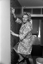 Margaret Thatcher spent the weekend in the country with her husband Dennis decorating their new
