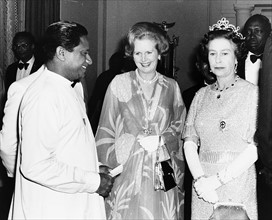Margaret Thatcher et la reine Elisabeth II