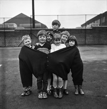 Enfants de Featherstone en Angleterre, 1969