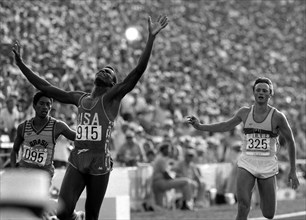 Los Angeles Olympic Games  1984  Carl Lewis