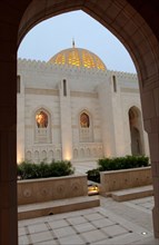La Grande Mosquée du sultan Qabous, janvier 2003