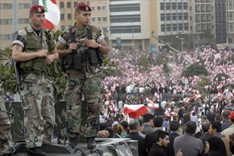 Vast crowd in Beirut backs a role for Syria