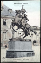 Statue du maréchal Lasalle à Lunéville (Lorraine).