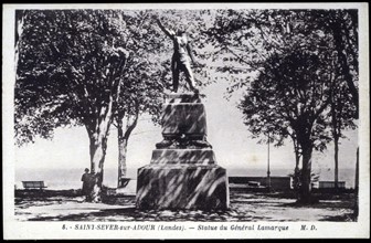 Statue of General Lamarque in Saint-Sever-sur-Adour (Landes).