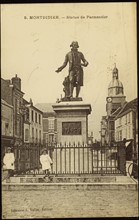 Statue of Antoine-Auguste Parmentier in Montdidier.