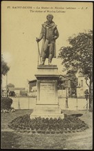 Statue de Nicolas Leblanc à Saint-Denis.