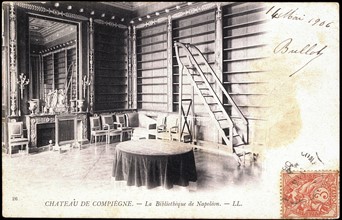 Château de Compiègne : la bibliothèque de Napoléon 1er.