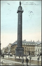 La colonne de la place Vendôme à Paris.